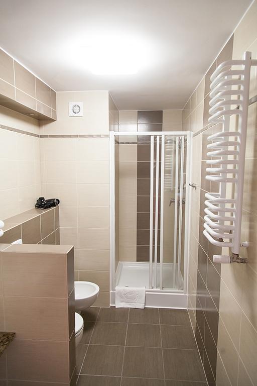Papaver Hotel Ślesin Eksteriør billede