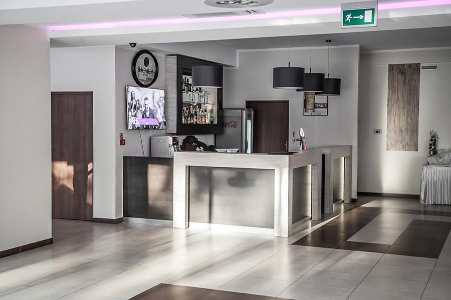 Papaver Hotel Ślesin Eksteriør billede